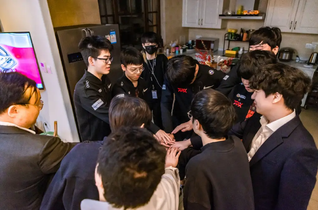 TSM横扫PSG,Clid团战一打五激烈交锋四强赛,留下经典瞬间 TSM横扫PSG,Clid团战一打五激烈交锋四强赛,留下经典瞬间