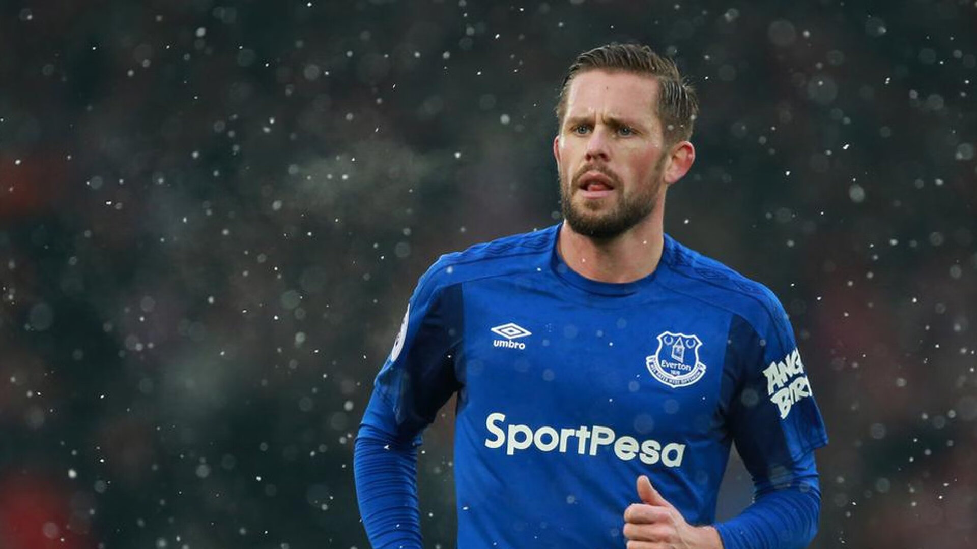 蓝色梦魇与红色幽灵，当马赛节奏吞没美利坚